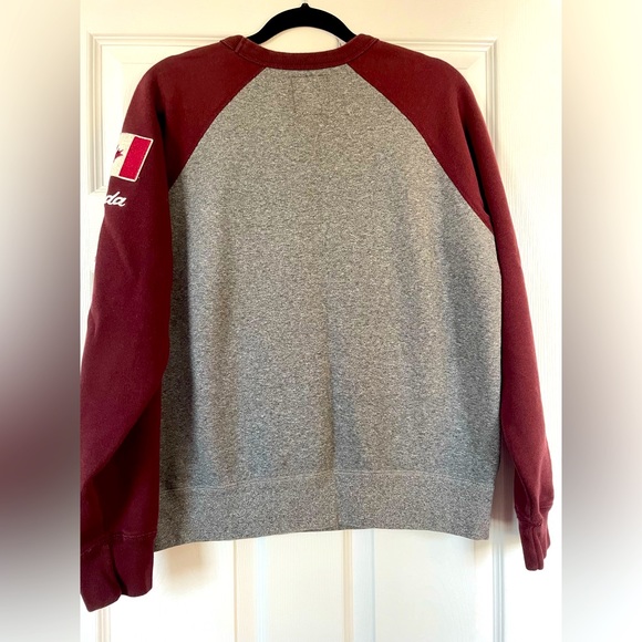 Roots sweatshirt - Picture 5 of 6